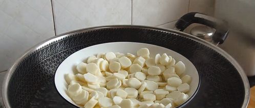 山藥搭配紅棗，做出營養小花卷，簡單易學，孩子們搶著吃